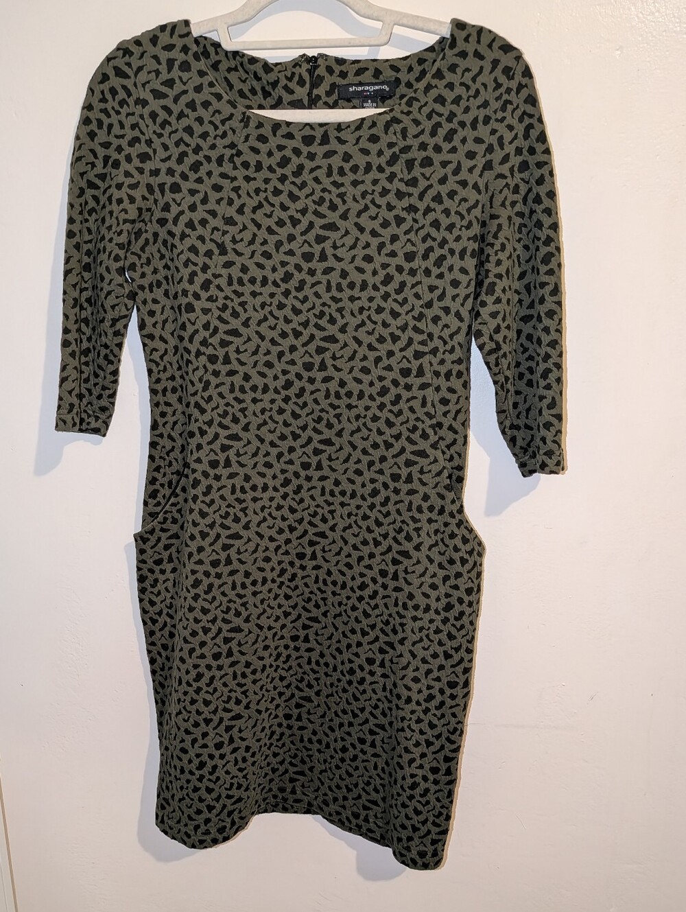 Sharagano Olive Green and Black Printed Midi Sheath Dress Size 6